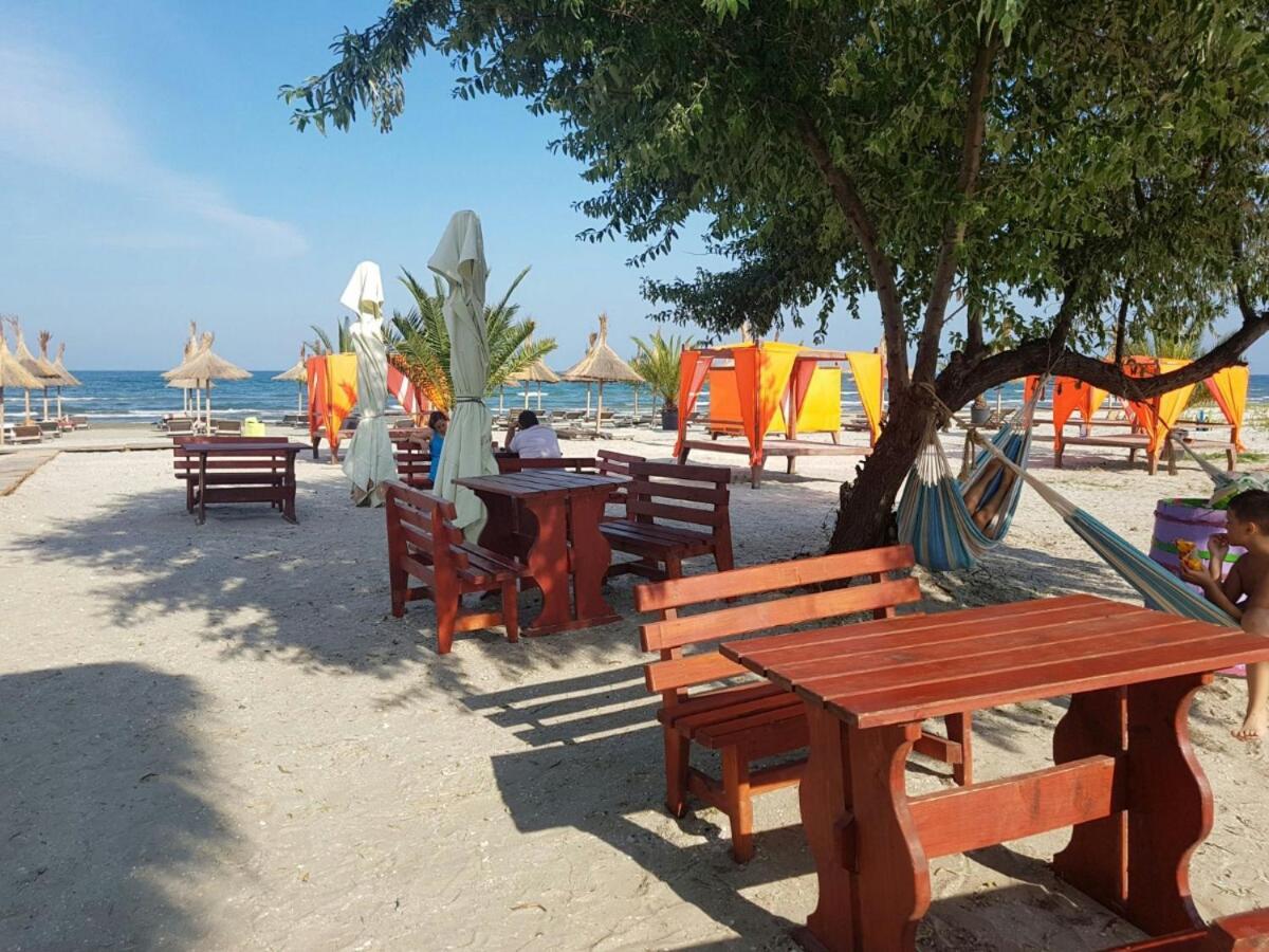 Caraibe Resort Năvodari Zewnętrze zdjęcie